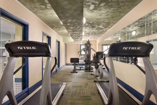 Baymont by Wyndham Des Moines North image 42